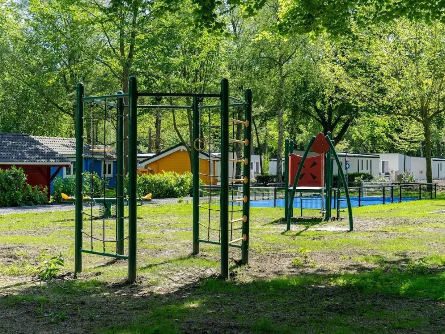 Chalet With Terrace Near Amsterdam