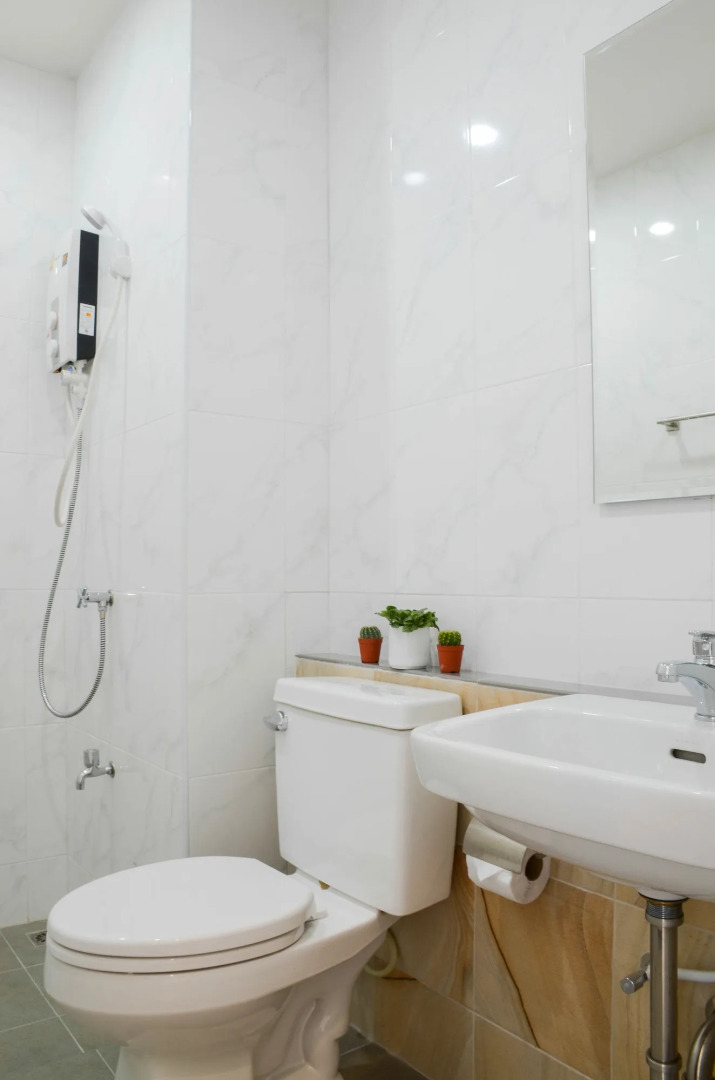 S2 Airport Residence