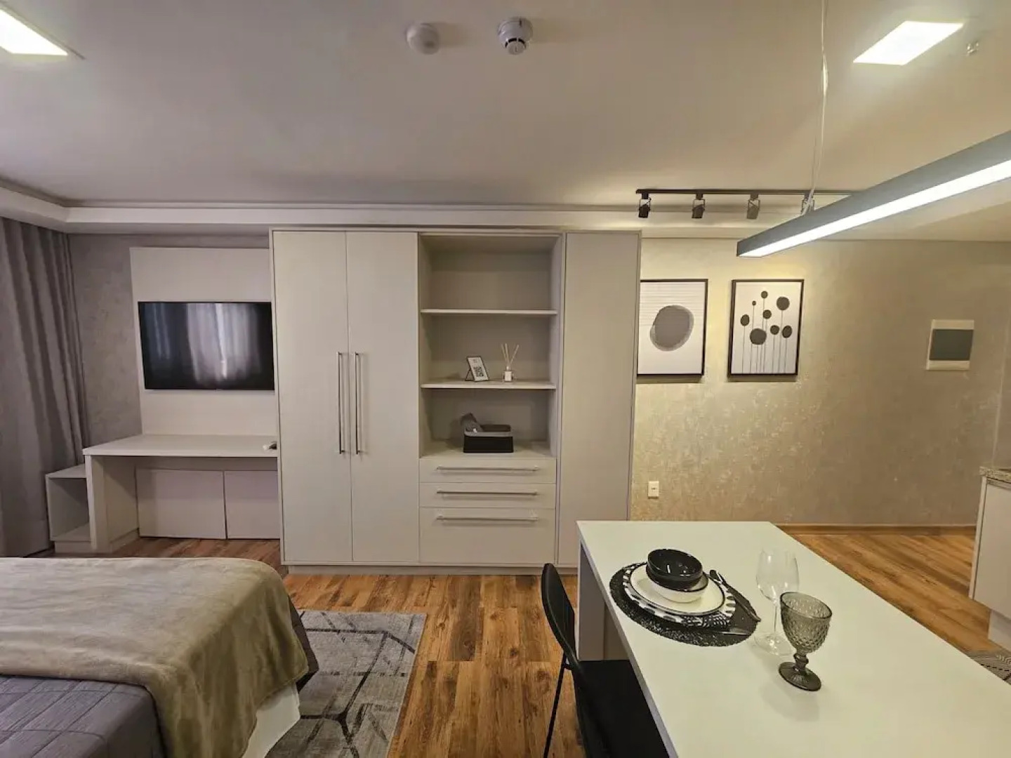 Hotel Flat Afonso Pena by FGibran