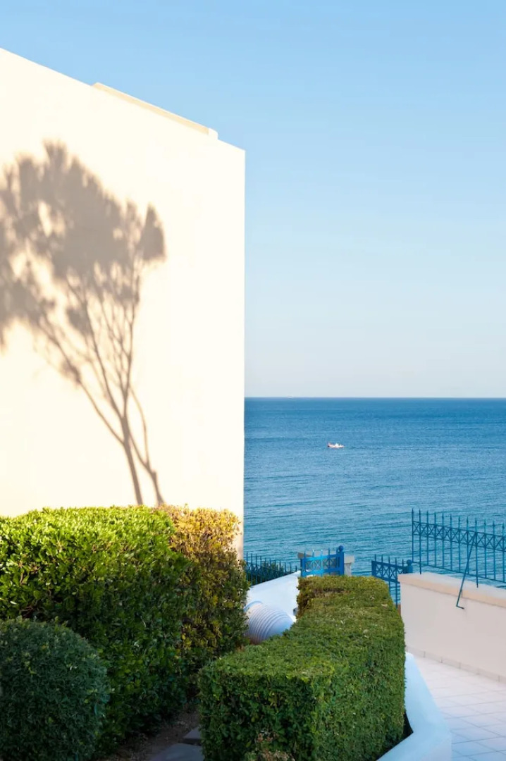 Sea Breeze Hotel Apartments & Residences