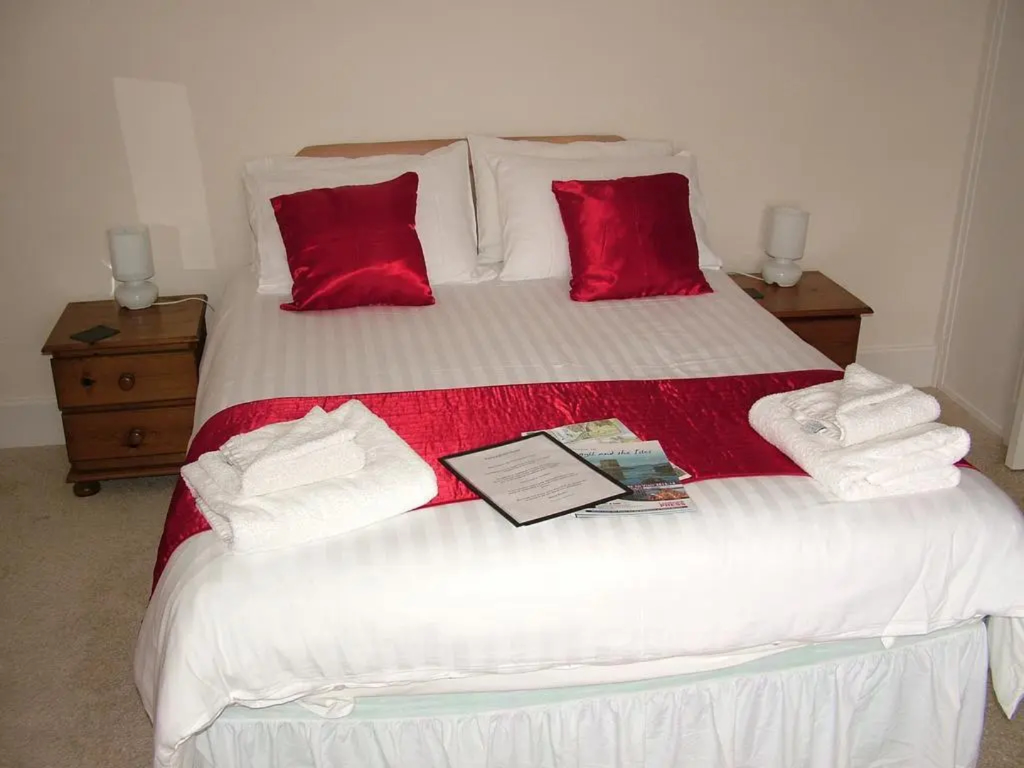 The Inn at Port nan Gael