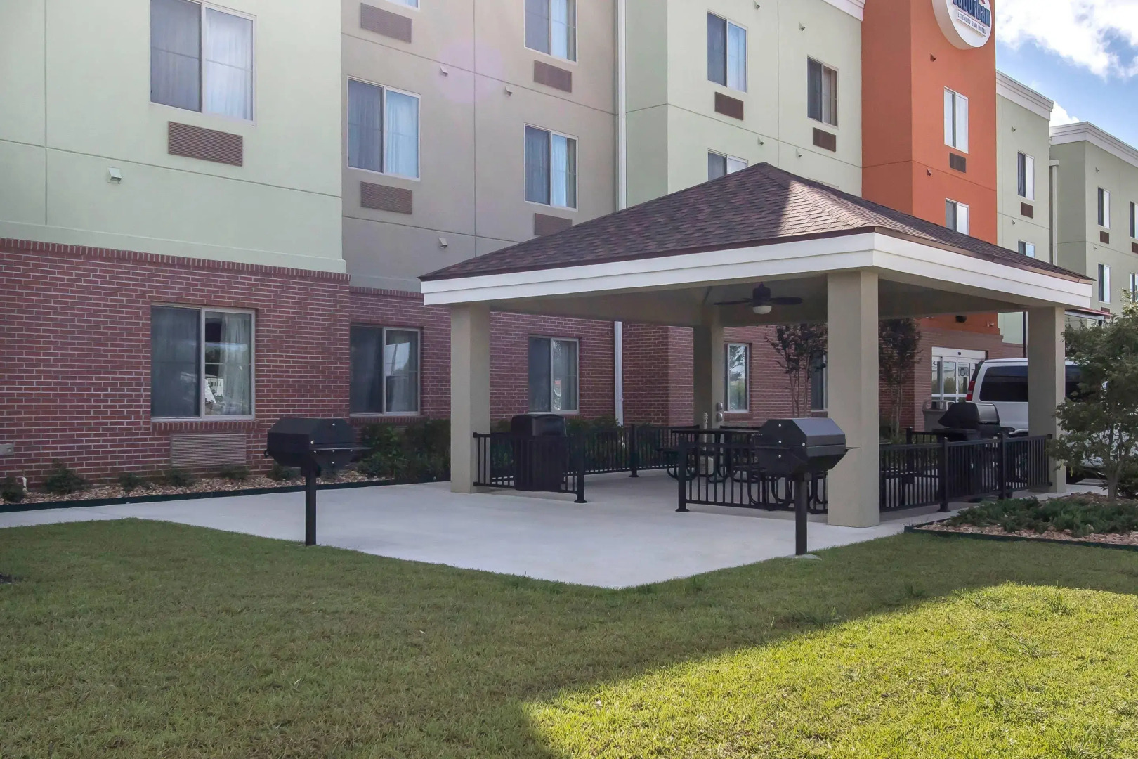 Suburban Studios Donaldsonville - Gonzales