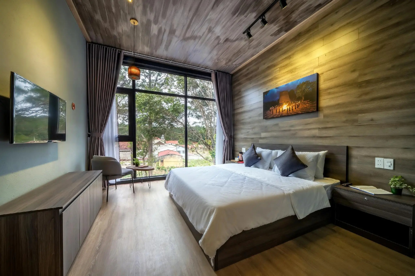 Bach Duong Hotel