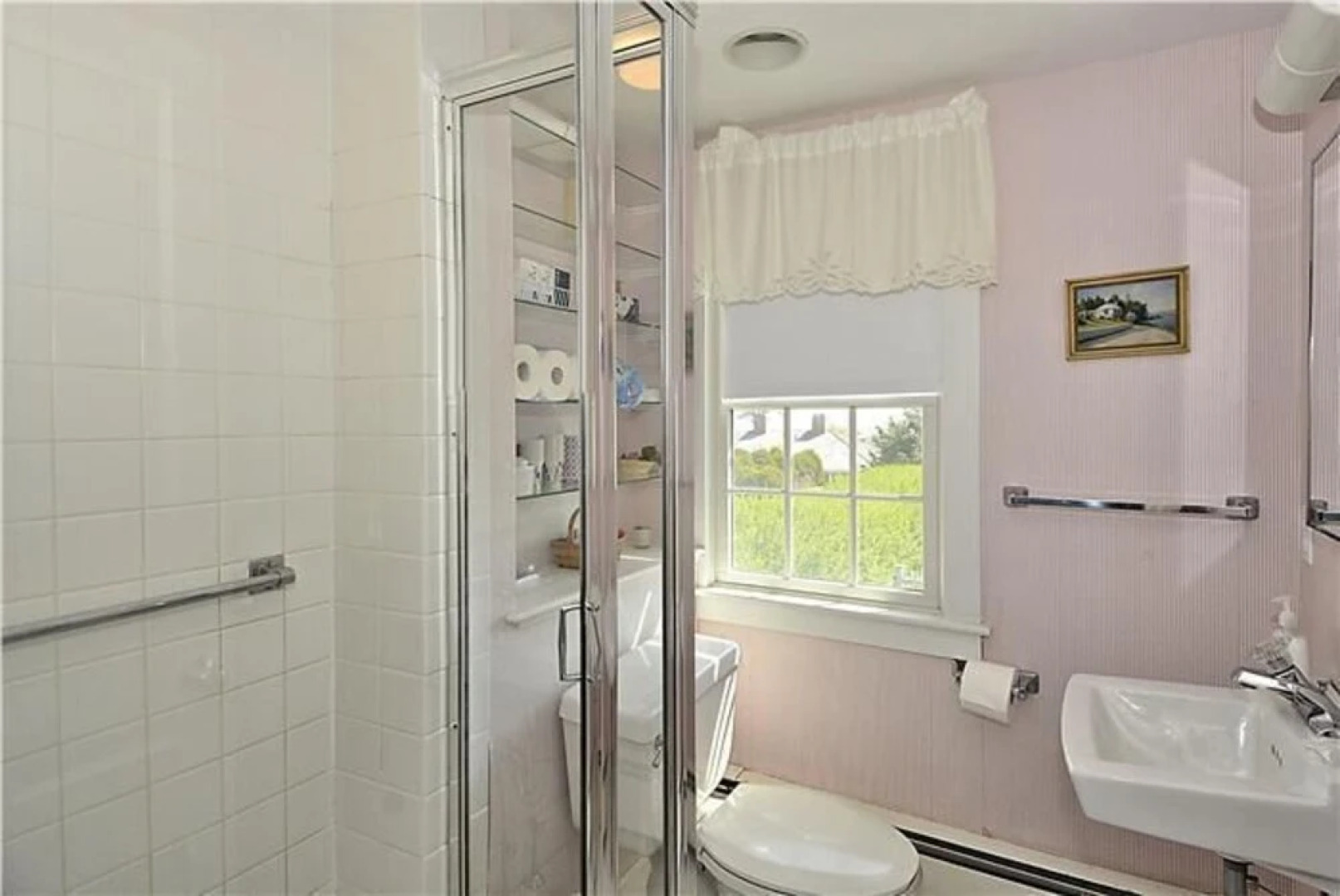 221 Shore Road - Nine Bedroom House