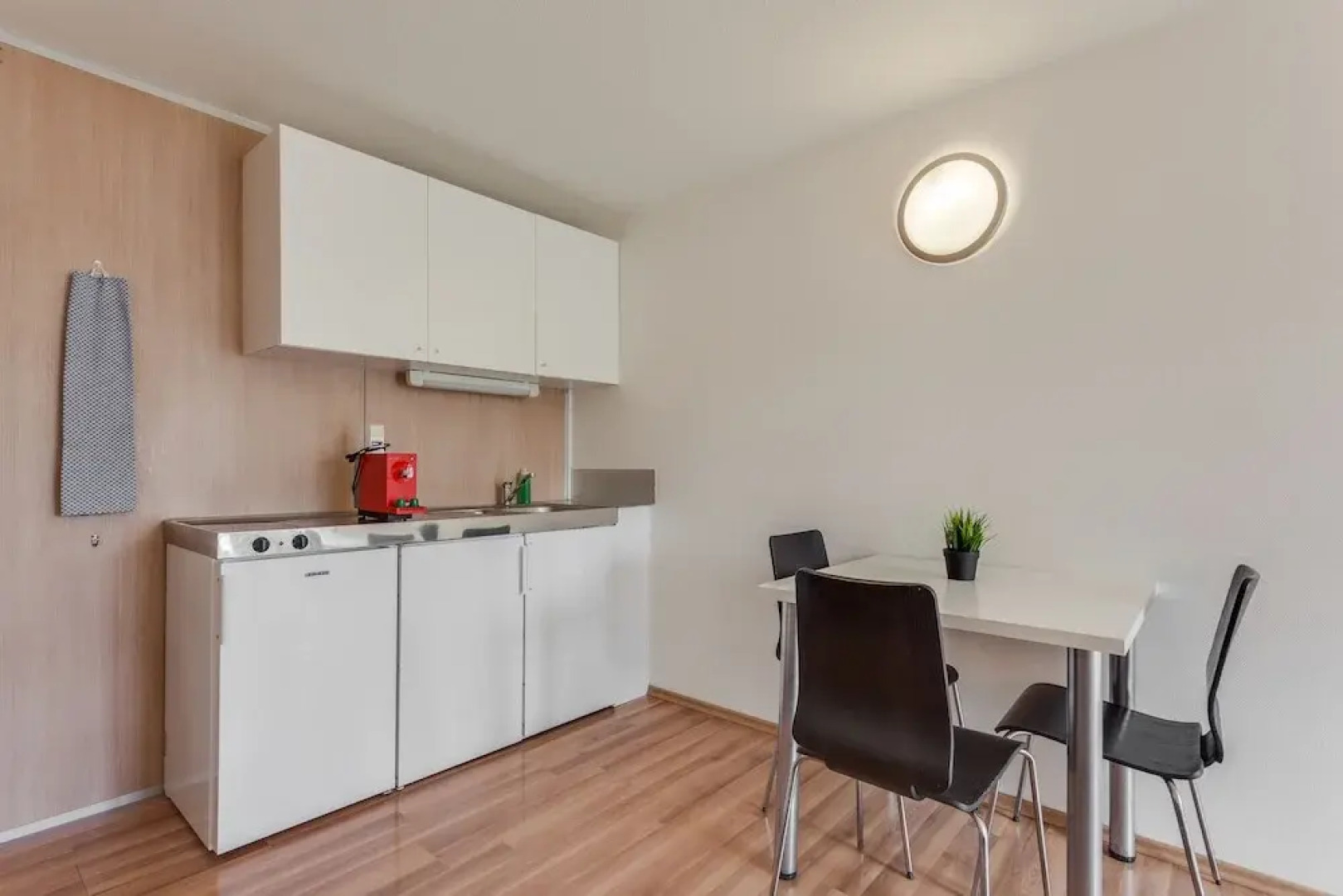 Business Apartments Anstatthotel