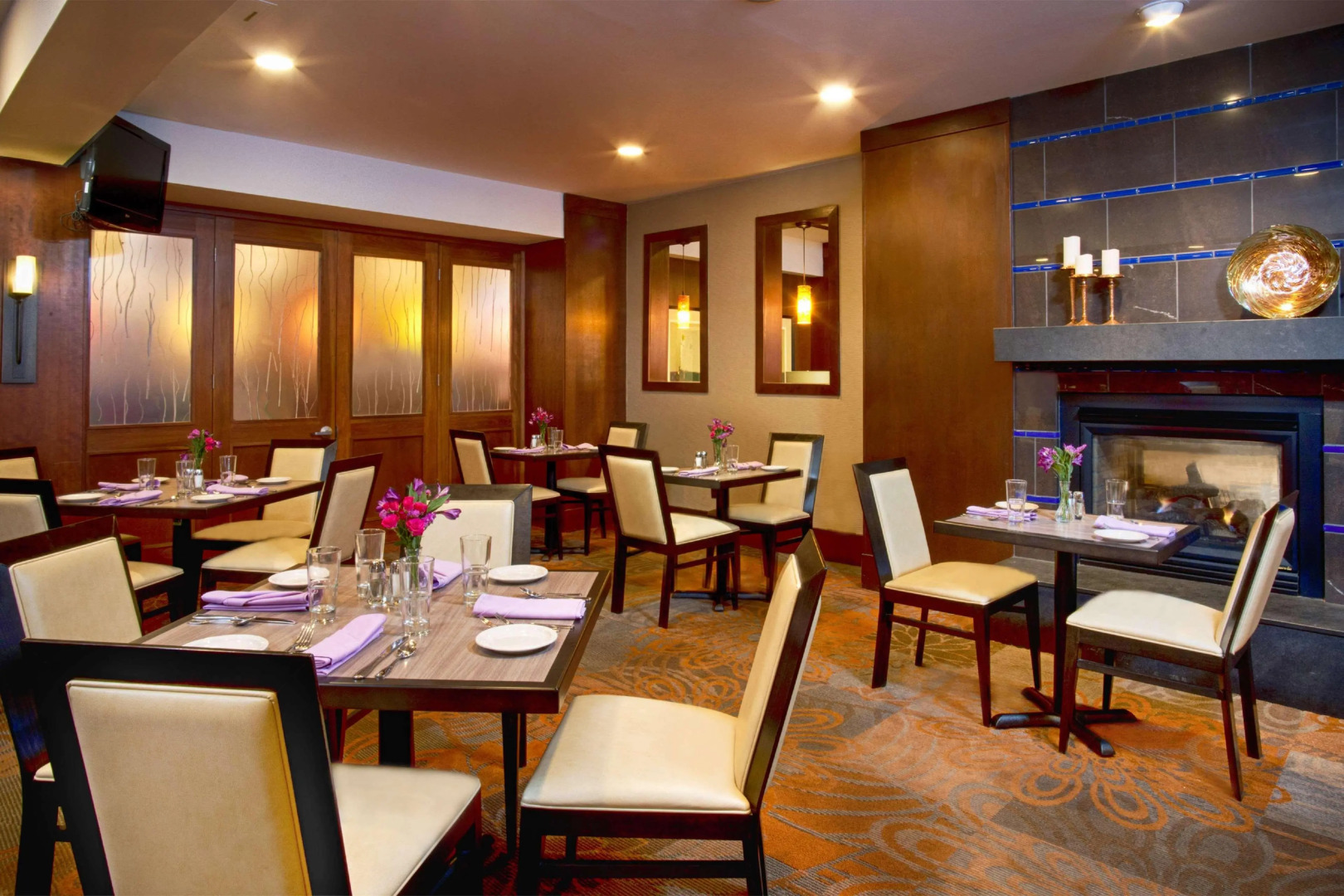 DoubleTree by Hilton Norwalk