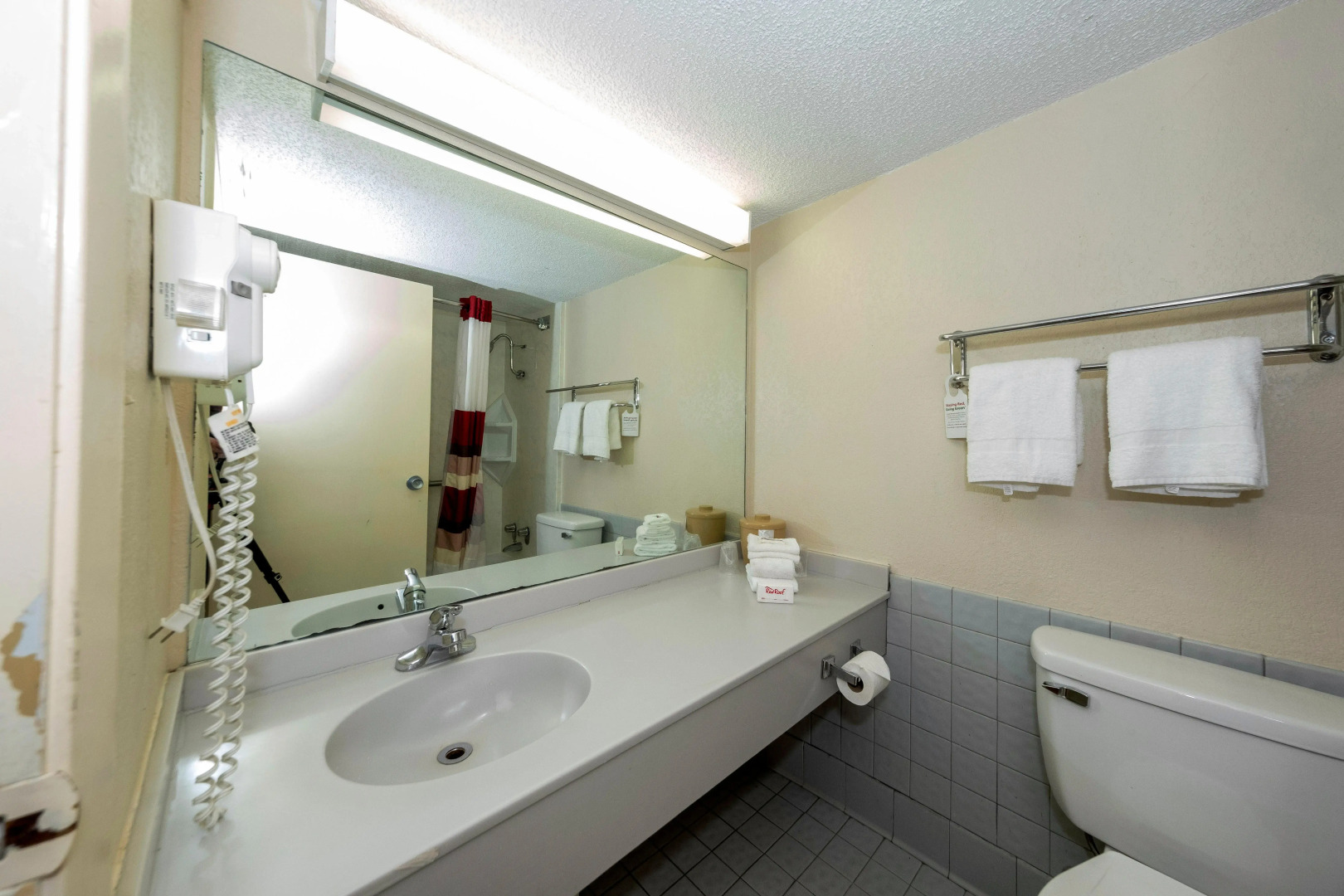 Red Roof Inn Meridian