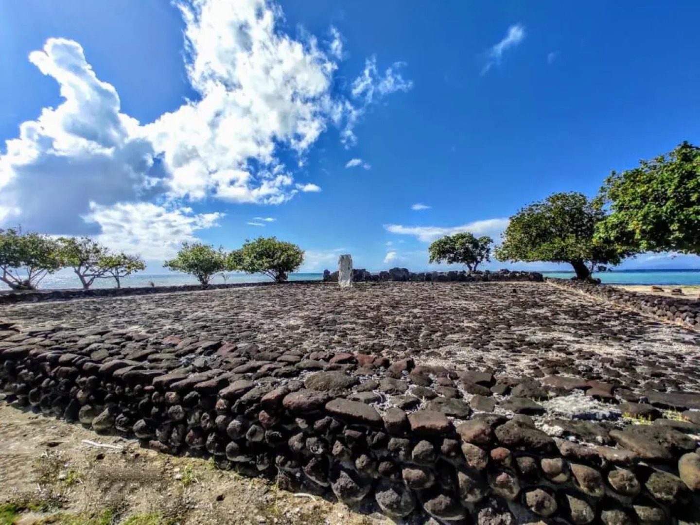Raiatea - Nautilus Bungalow Pool