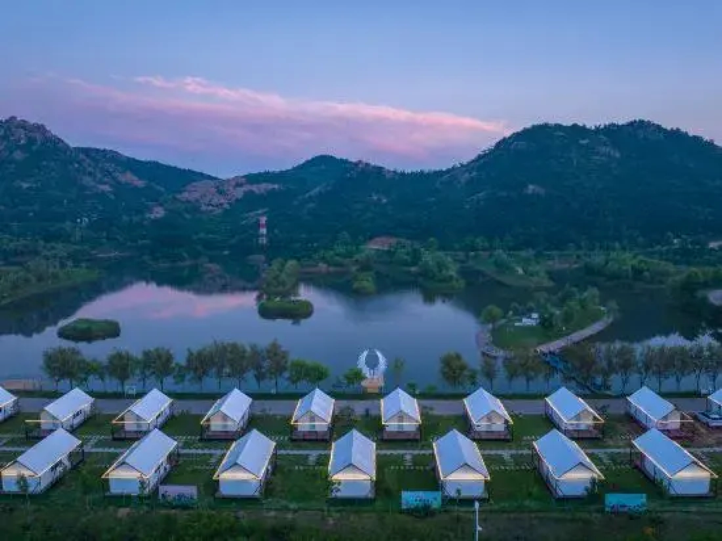 Ruize ouyusu Resort Manor