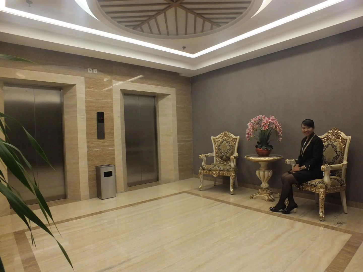 Grand Royal Denai Hotel