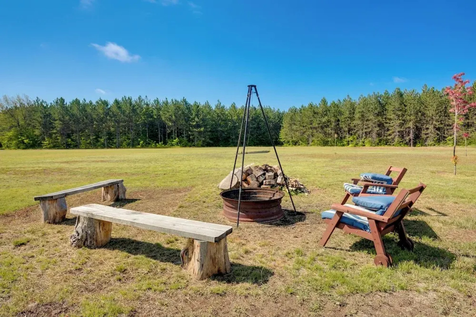Toivola Home w/ Fire Pit: 8 Mi to Lake Superior!