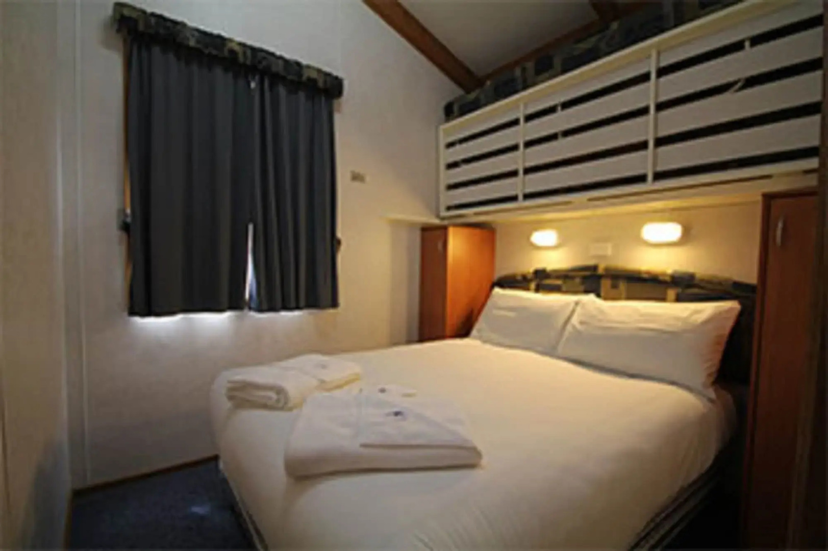 Metung Holiday Villas