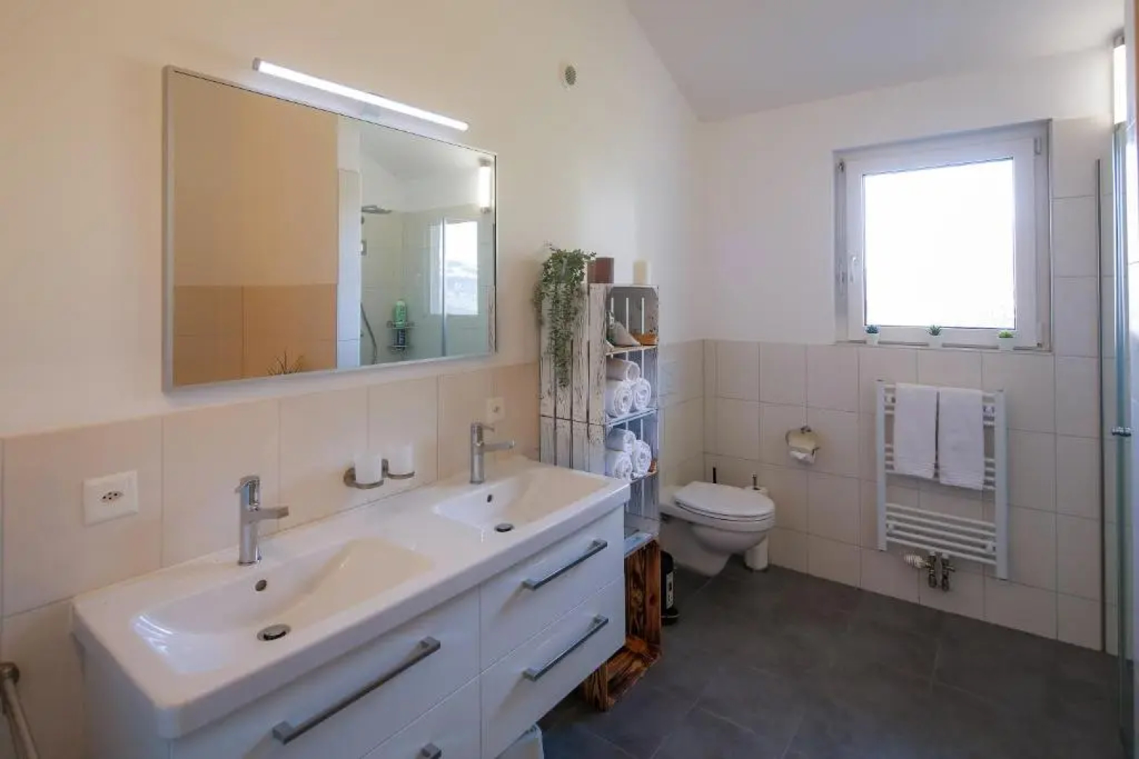 Modern and Cosy 5 Rooms Penthouse With Stunning View