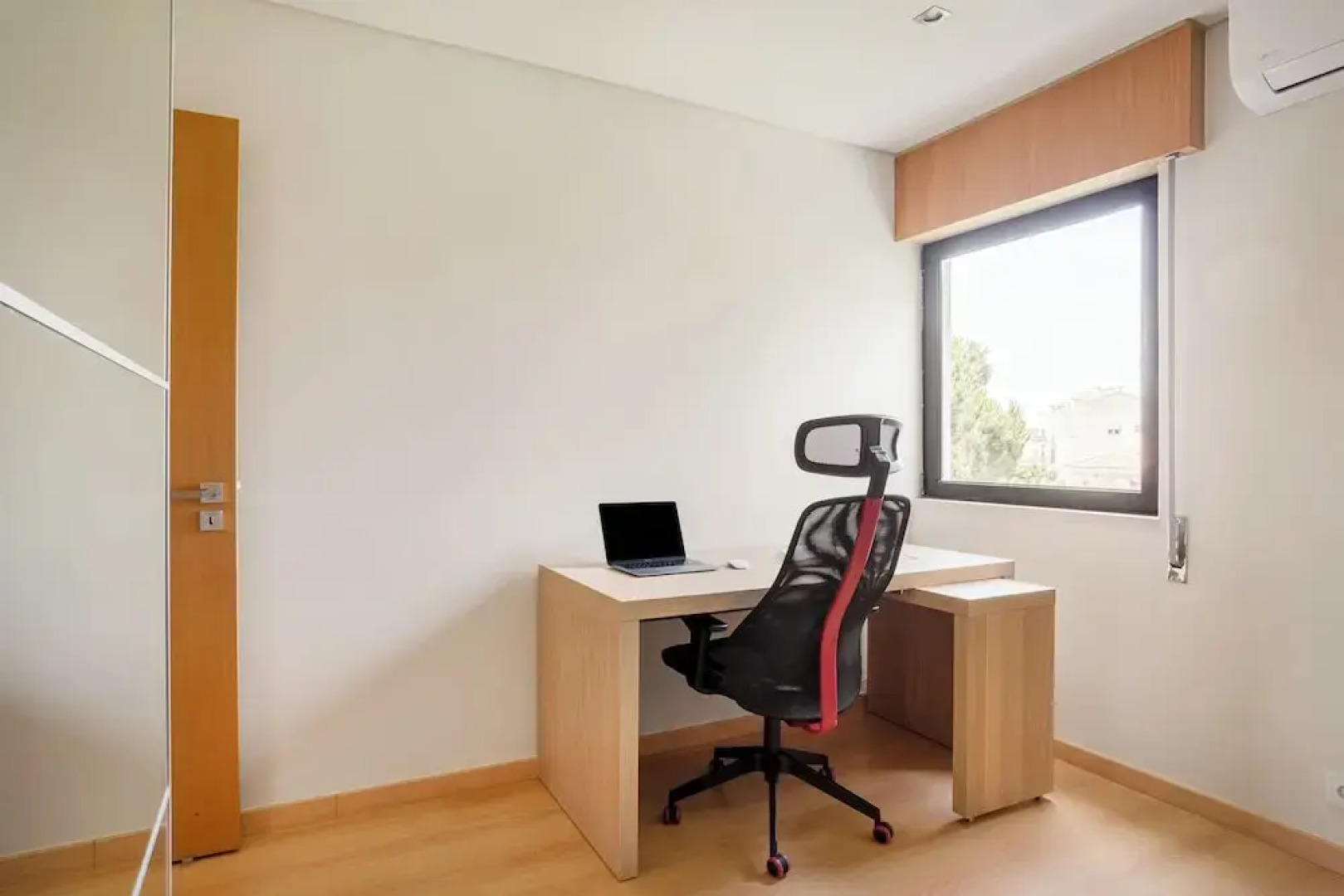 The Light Stay at Cascais