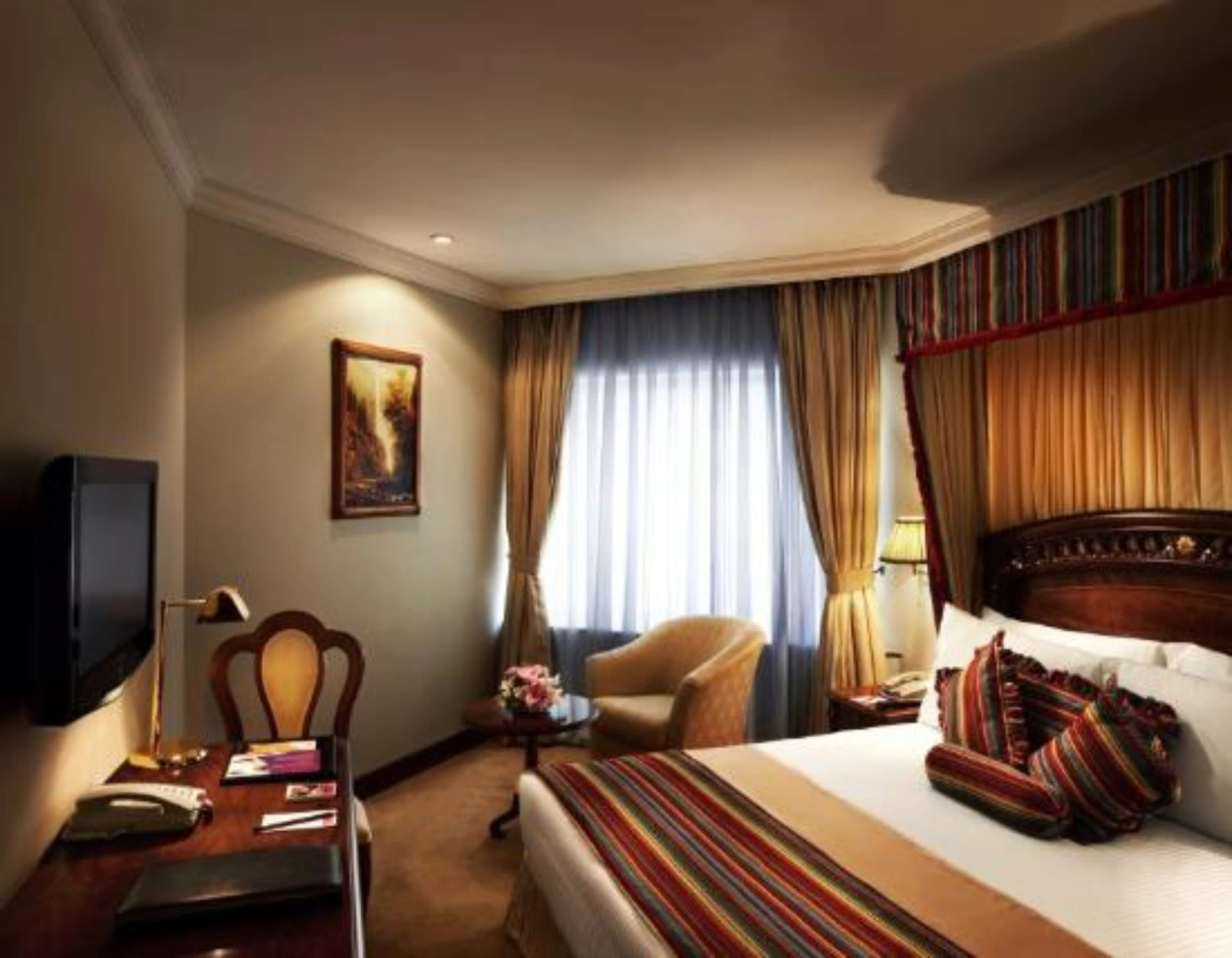 Hotel The Royal Plaza