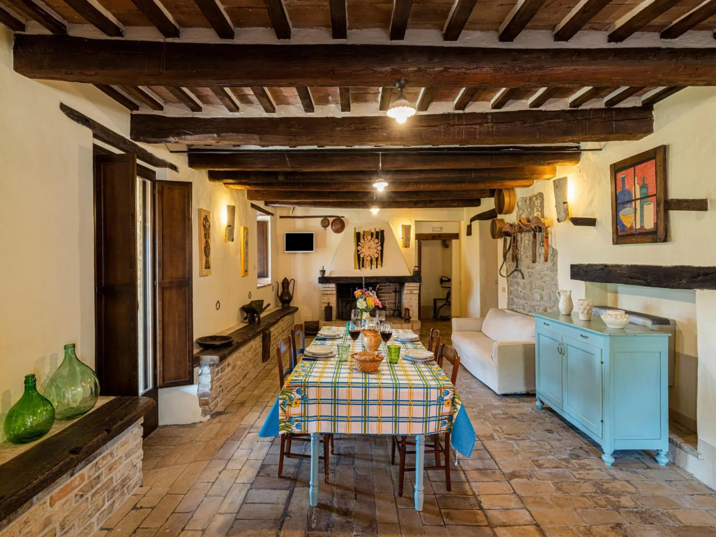 Pretty Holiday Home  with Terrace in Monte San Martino Italy