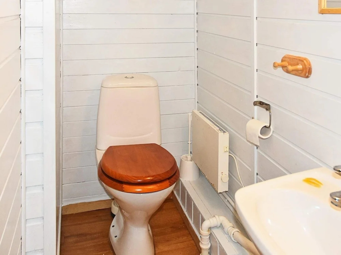 6 Person Holiday Home in Rubbestadneset