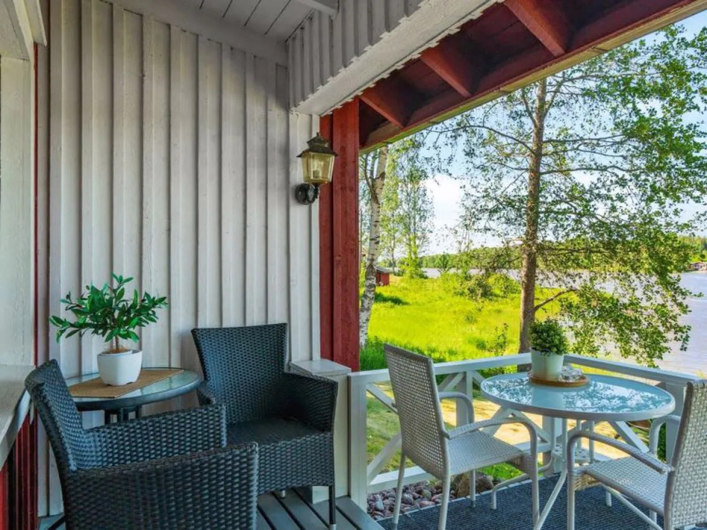 Holiday Home Peukaloinen