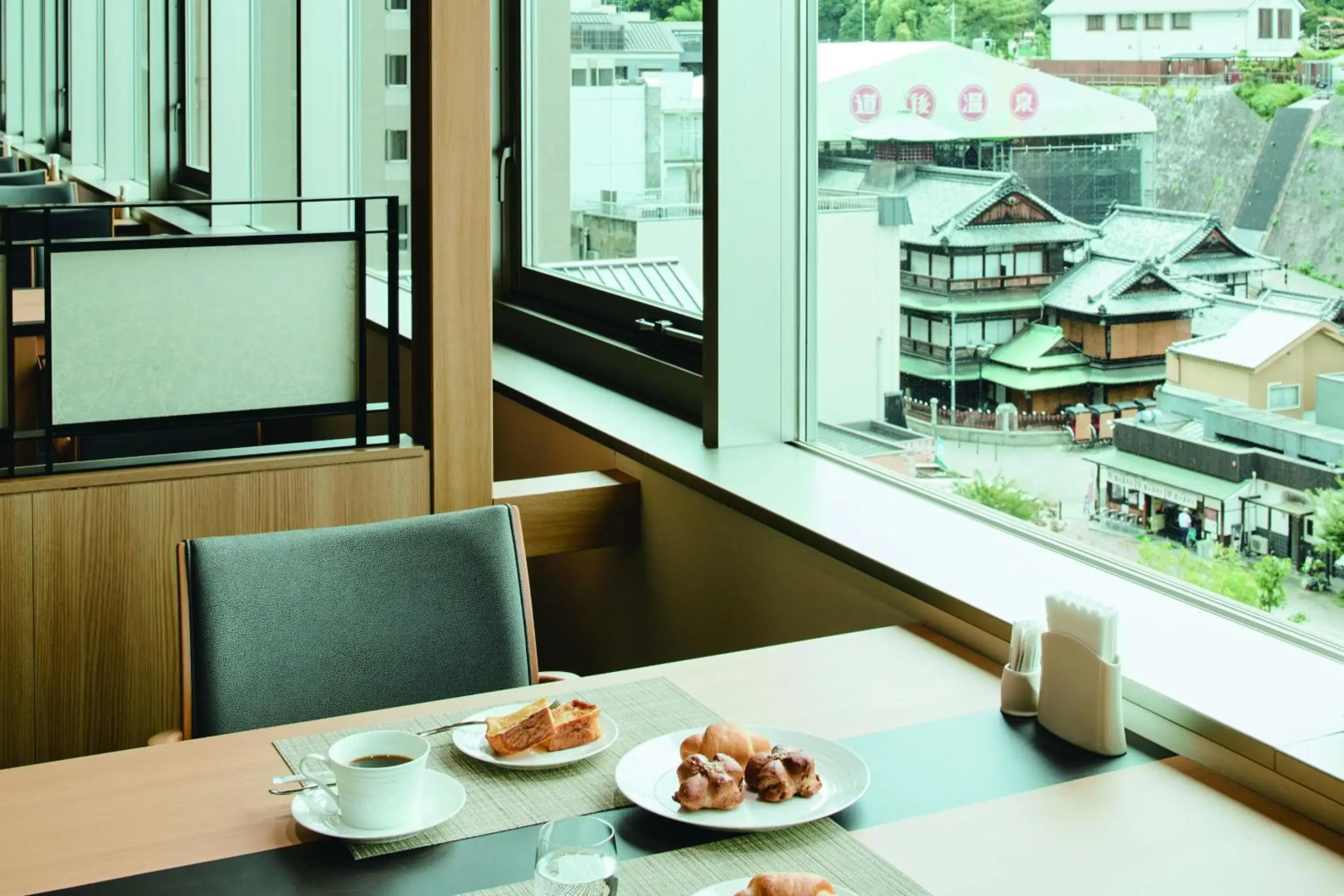 Dogo Onsen Hotel Kowakuen