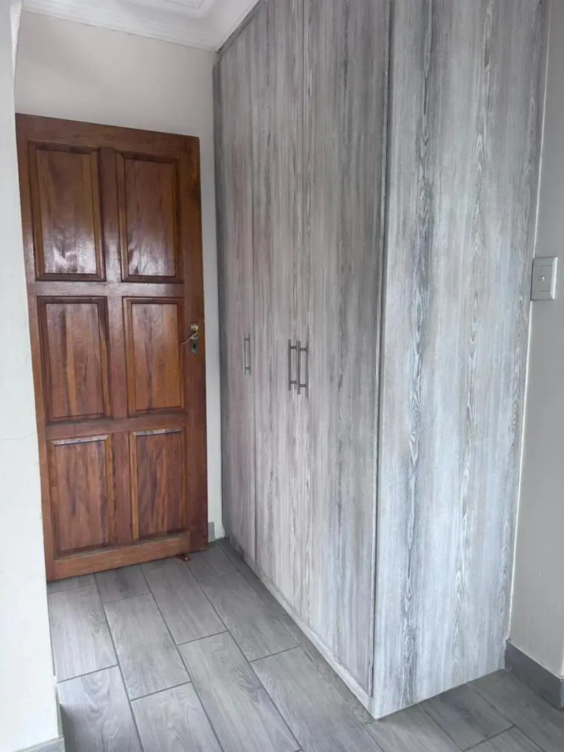 14 on Braemar Studio Apartment