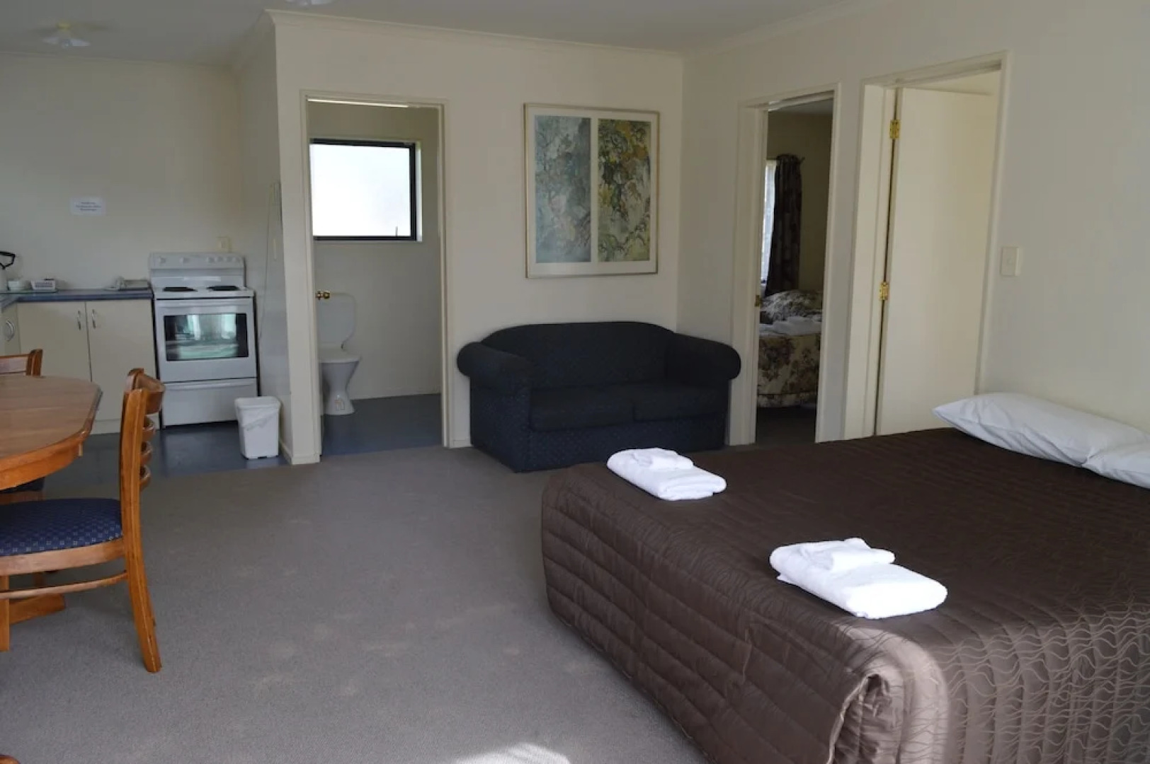 Brightwater Motor Inn