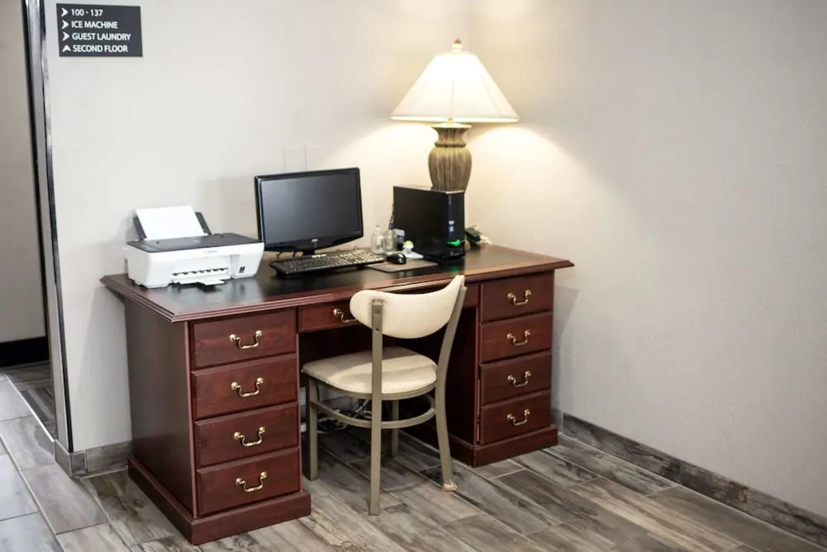 Super 8 Poplar Bluff Missouri