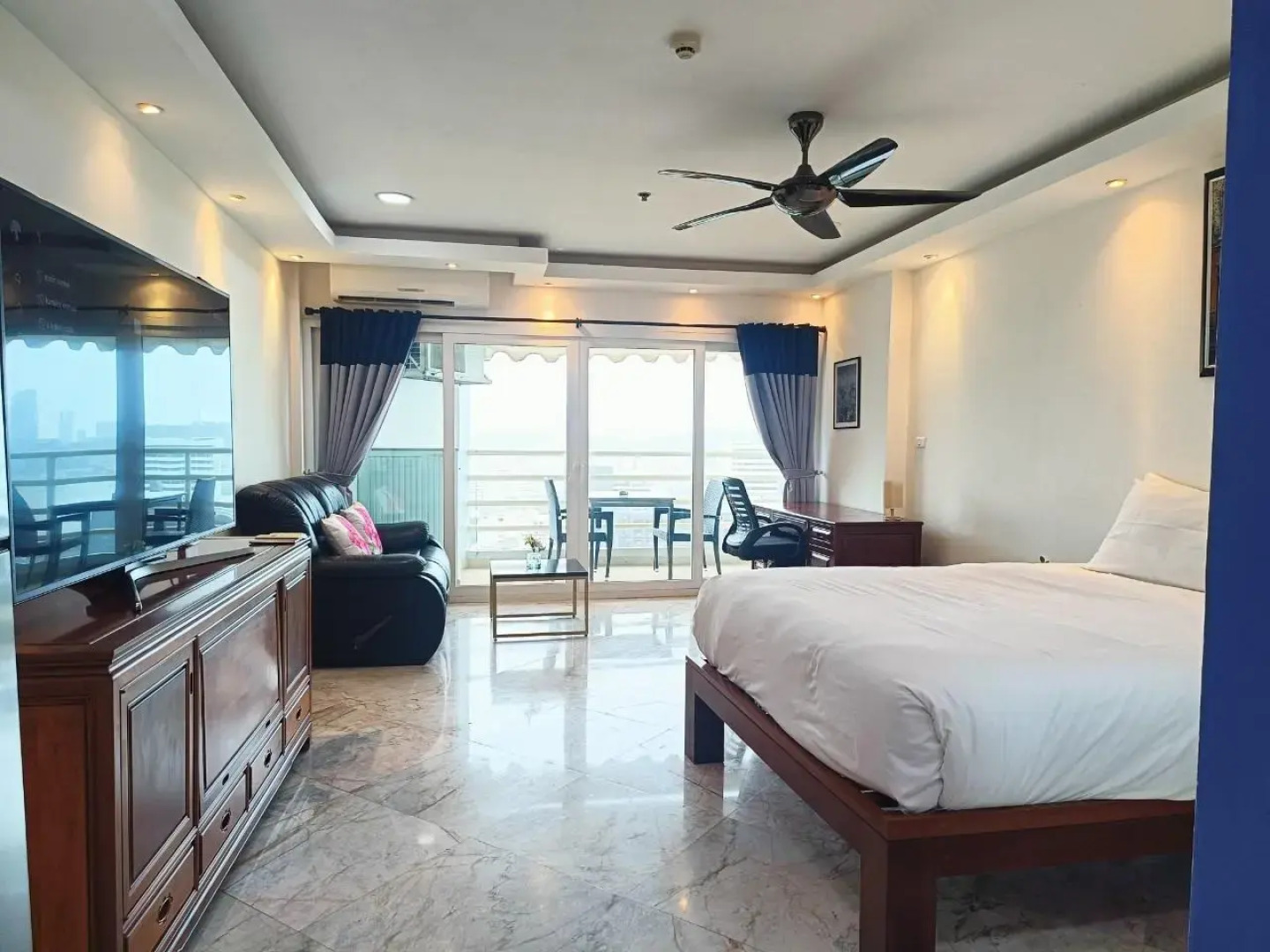 View Talay 6 Condominium by Honey