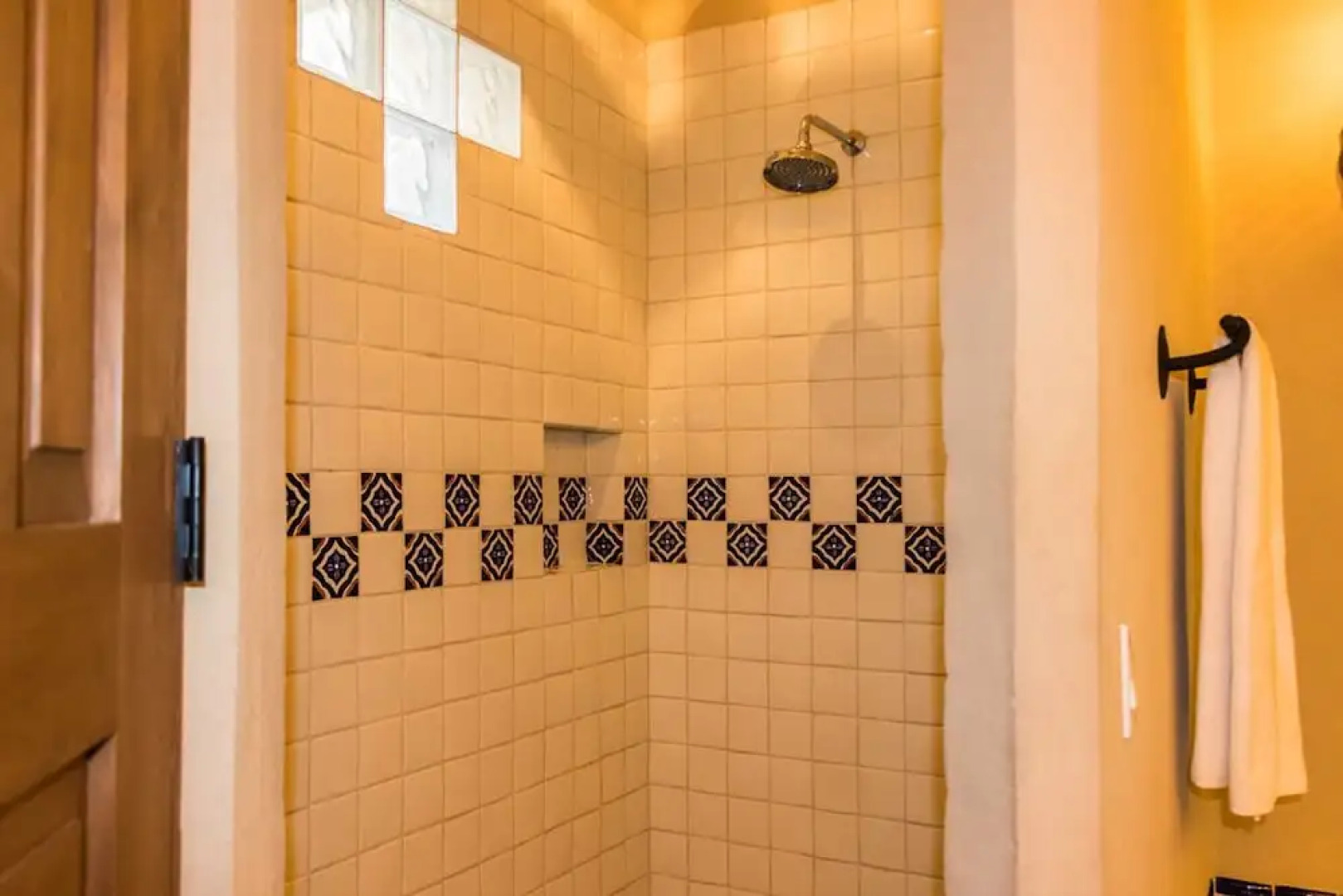 White Palm Villa Fn475 2 BR by Casago