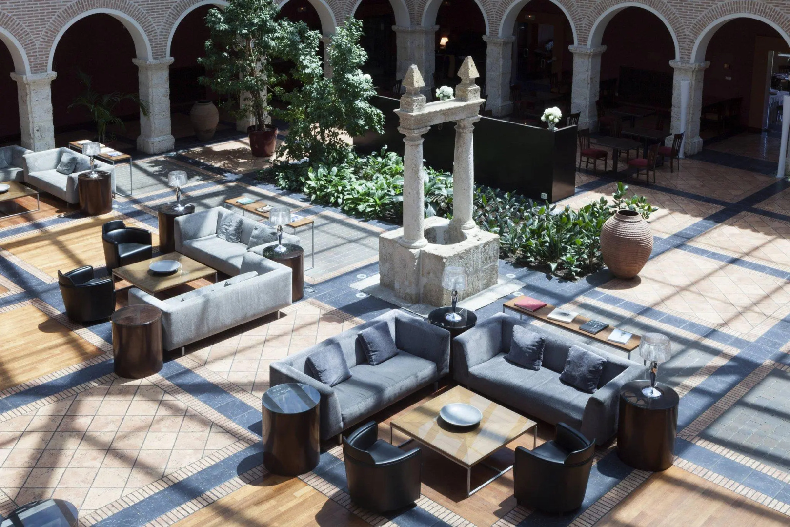 AC Hotel Palacio de Santa Ana by Marriott