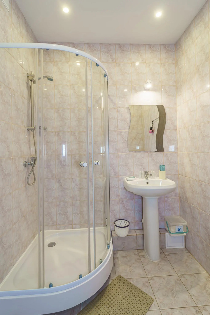 Right Room на улице 65 лет Победы 43