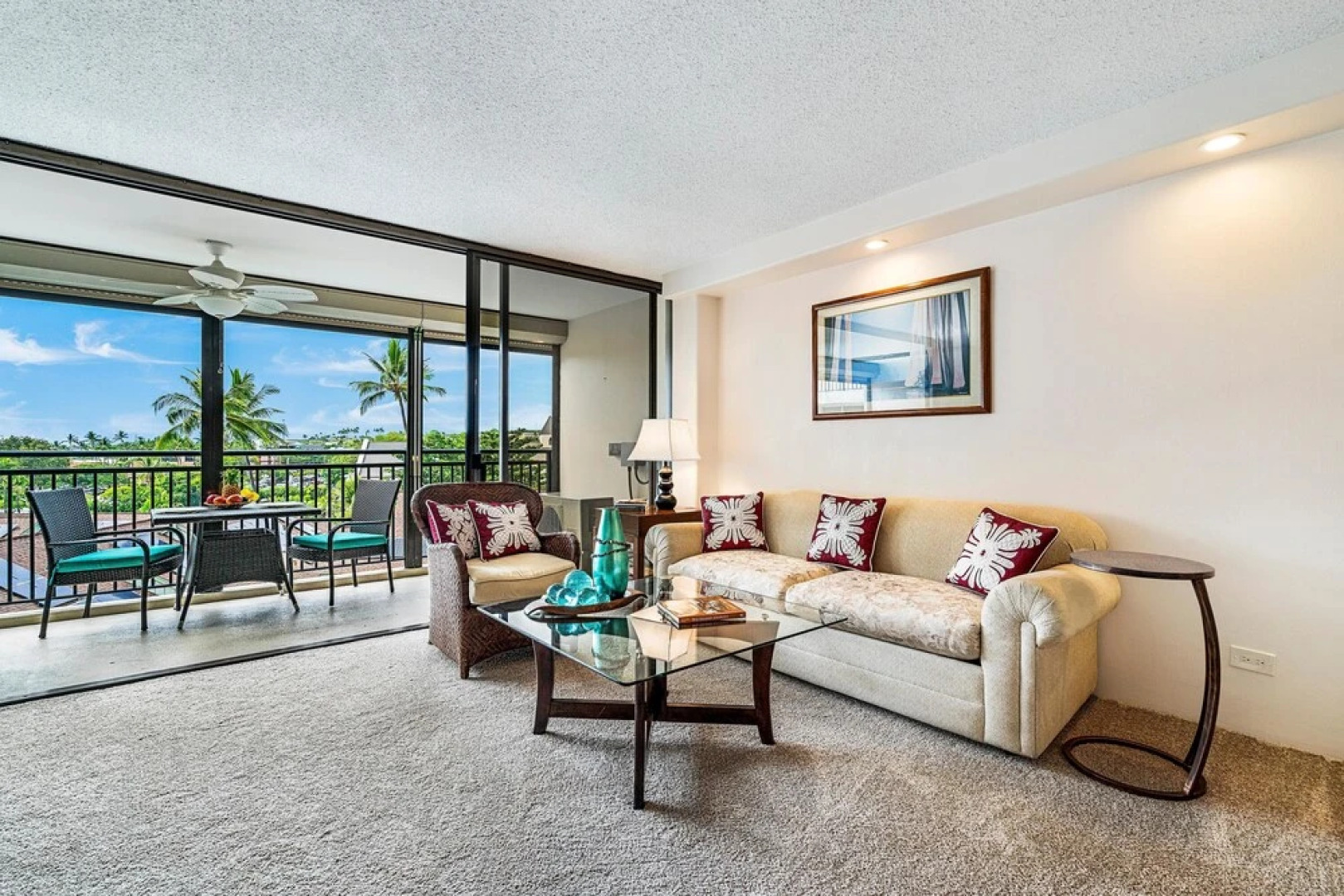 Kona Alii 403 by RedAwning