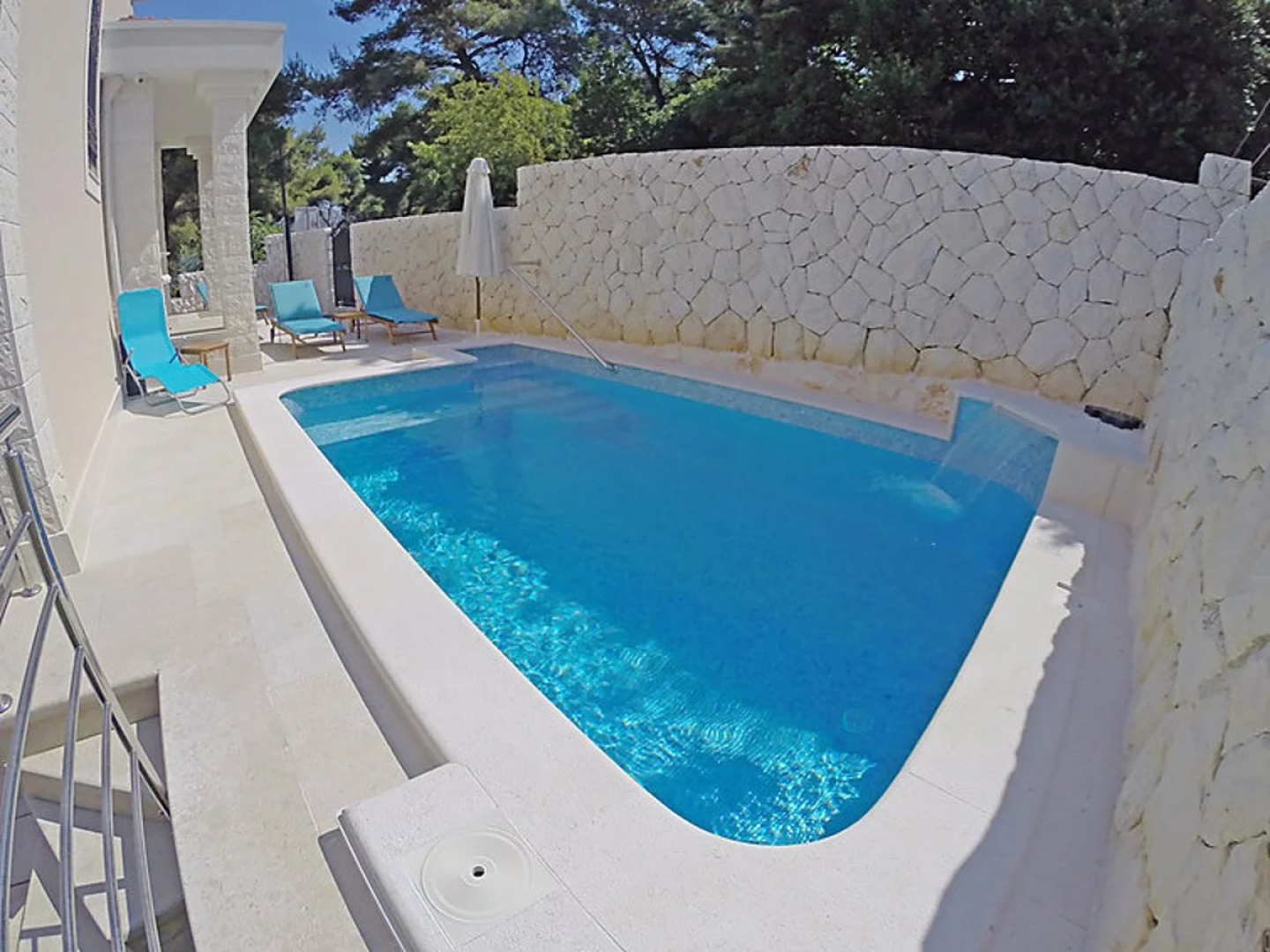 Villa Mustra 29922