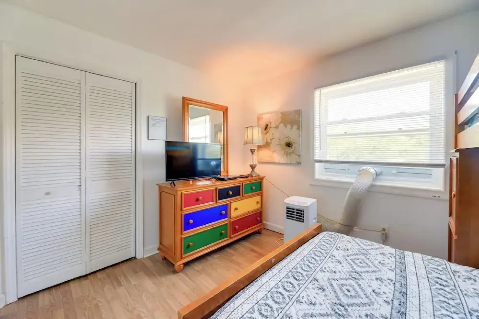 'west of the Moon' Ocean Apt w/ Beach Access!