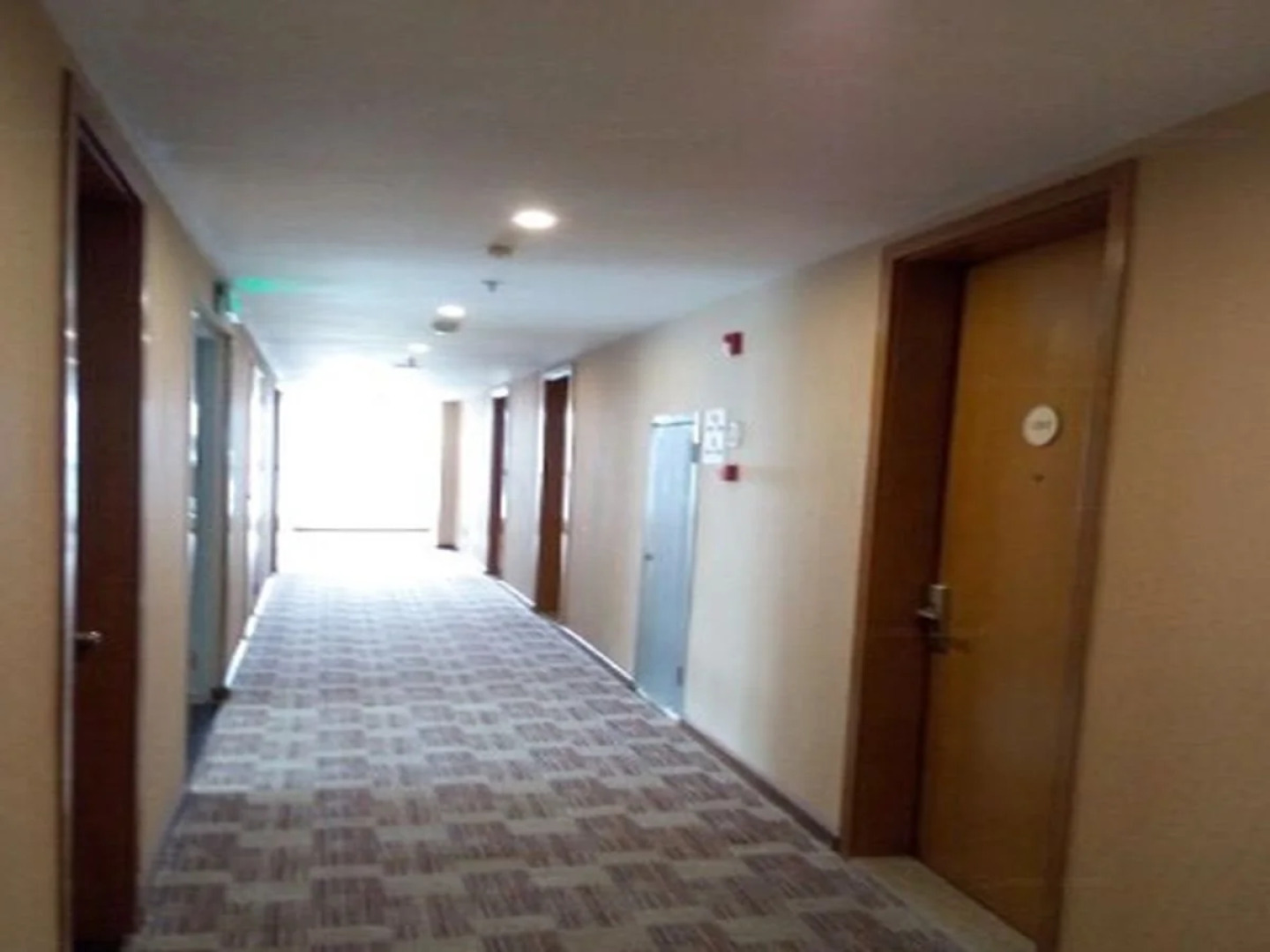 City Mini Selected Chongqing North Railway Station North Square