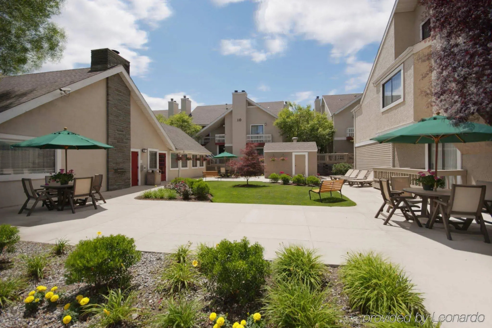 New Haven Village Suites