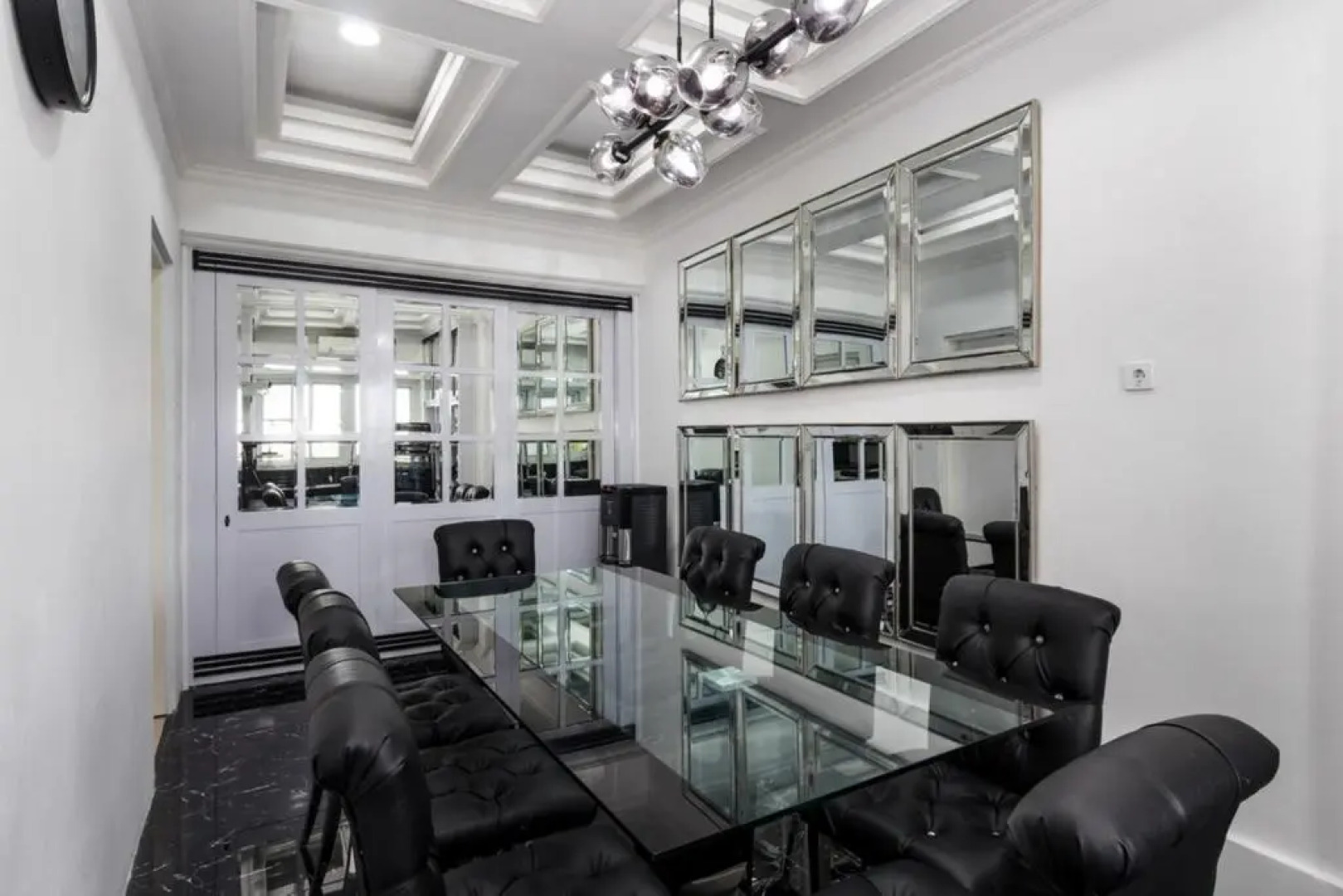 TJ White Villa 670m2 with Private Pool and Outstanding View by GLOBALSTAY