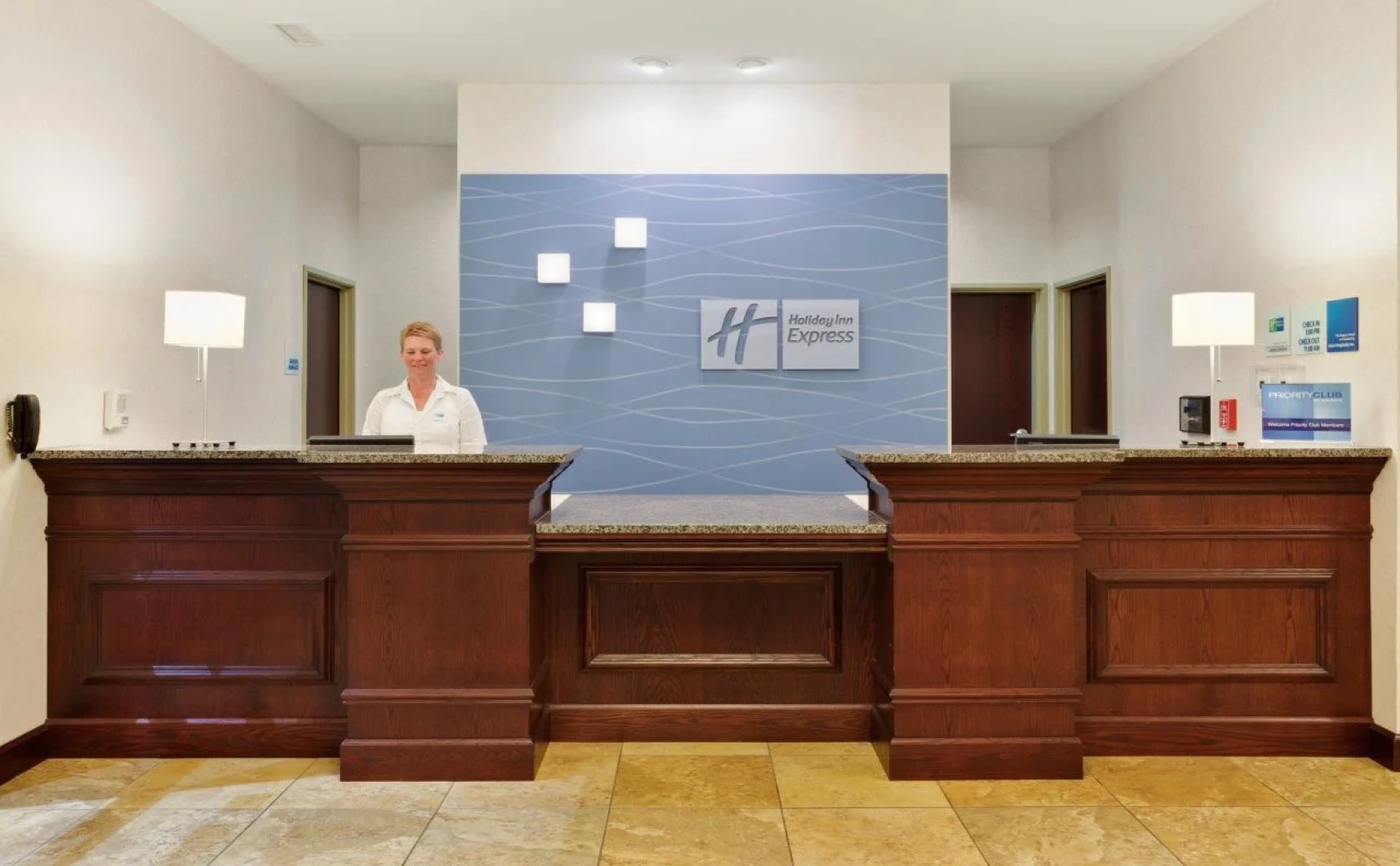 Holiday Inn Express & Suites White Haven - Poconos by IHG