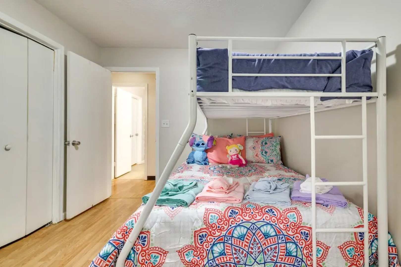 Hot Tub & Game Room: Tobyhanna Vacation Home!