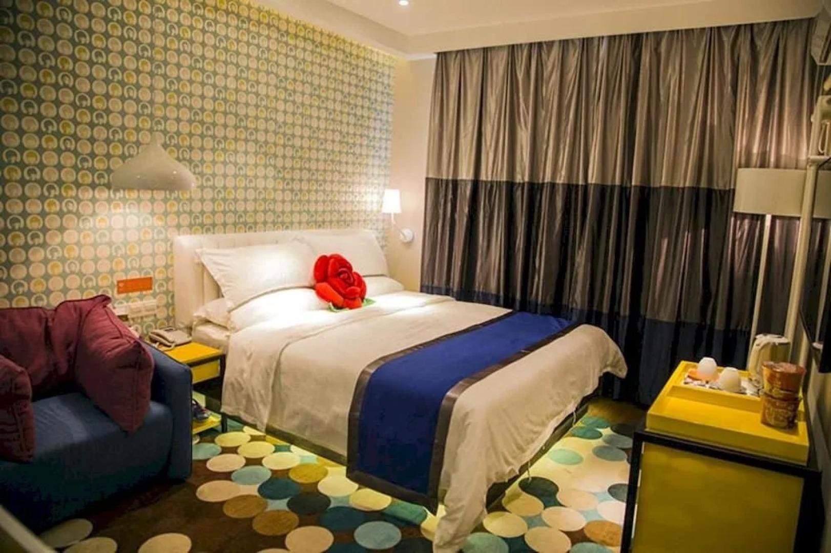 Raingo City Hotel (Zhengzhou Guomao 360 Guanhutun Metro Station)