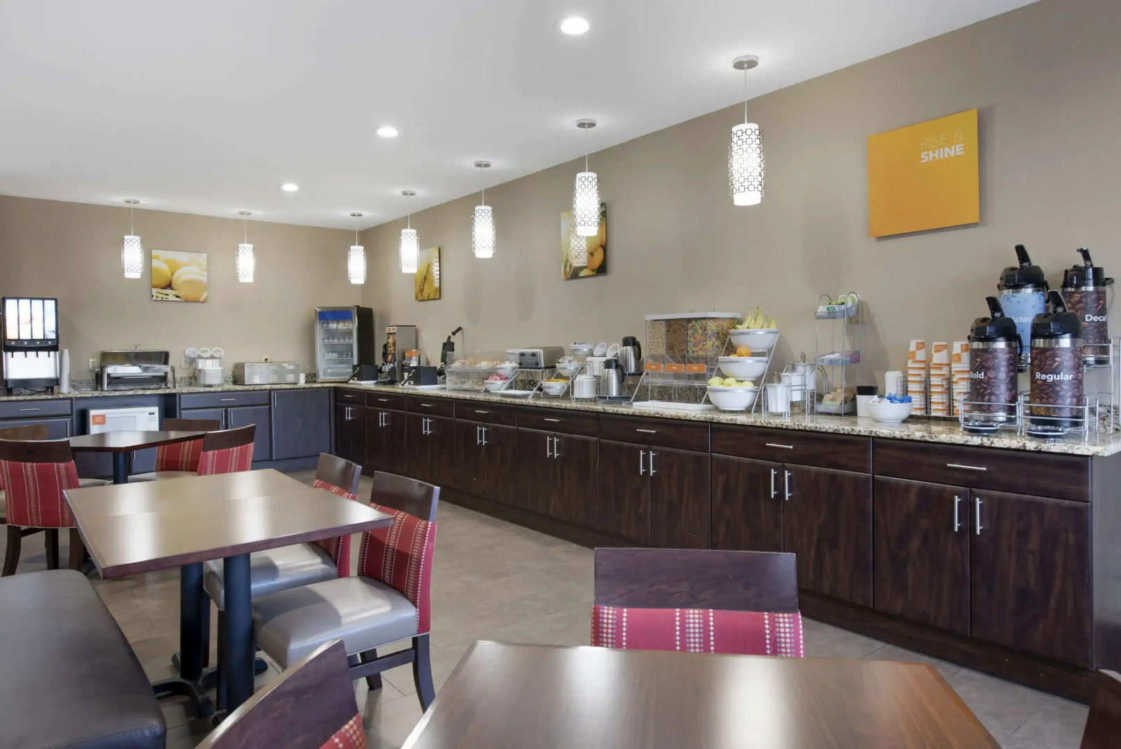 Comfort Suites Terre Haute University Area