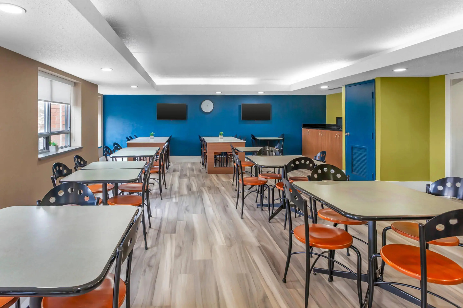 Quality Suites Whitby