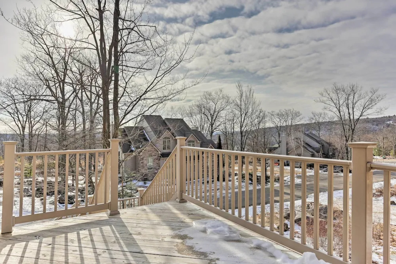 Townhome w/ Grill < 1 Mi to Big Boulder Mountain