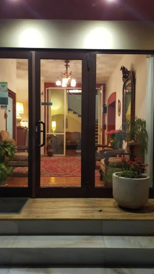 Hostal Residencia Catalina