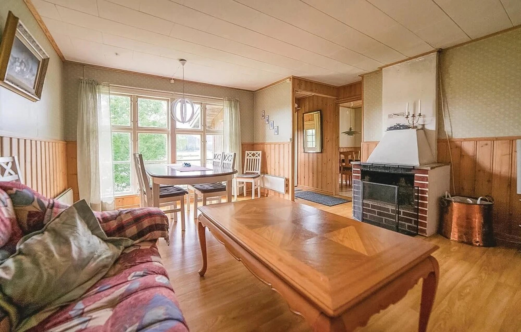 Nice Home in Hestra With 2 Bedrooms