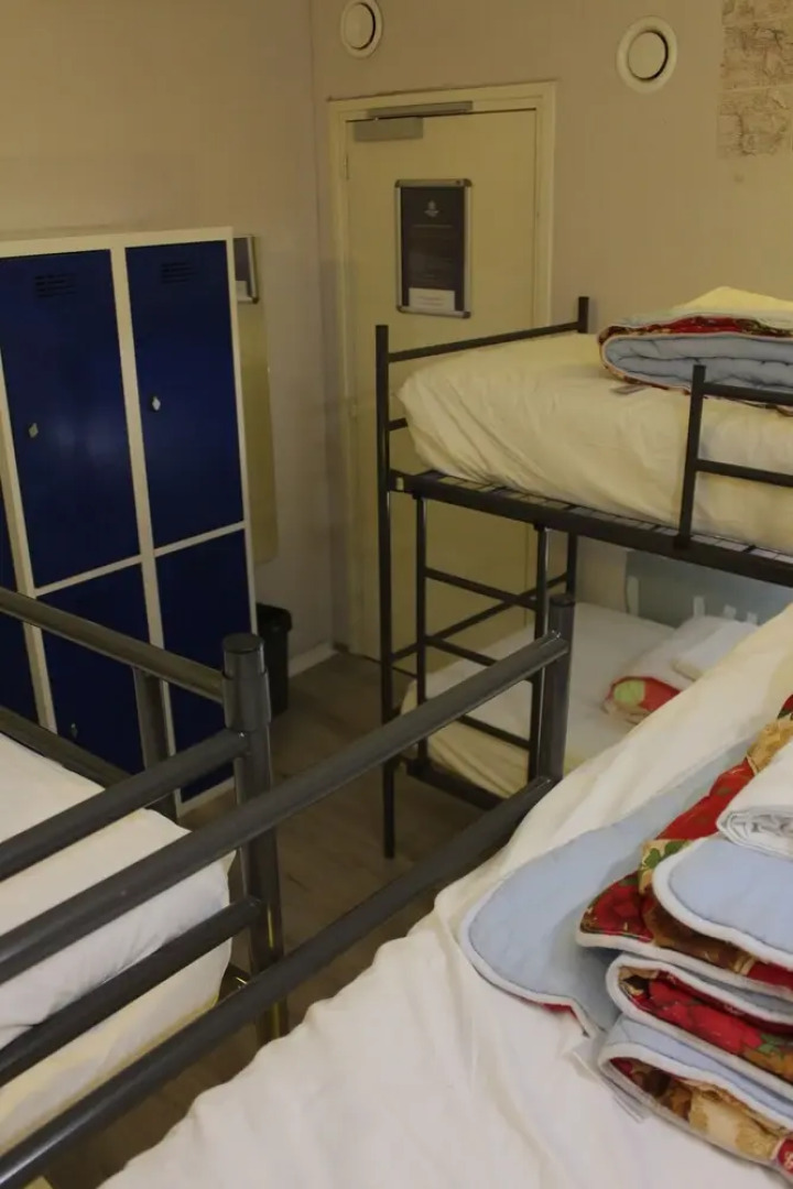 The Golden Stork - Hostel
