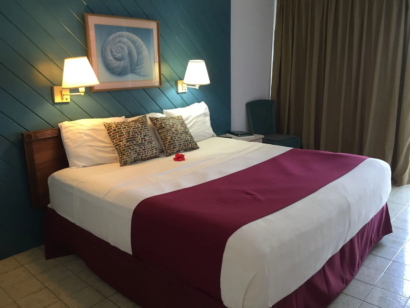 Hotel on the Cay