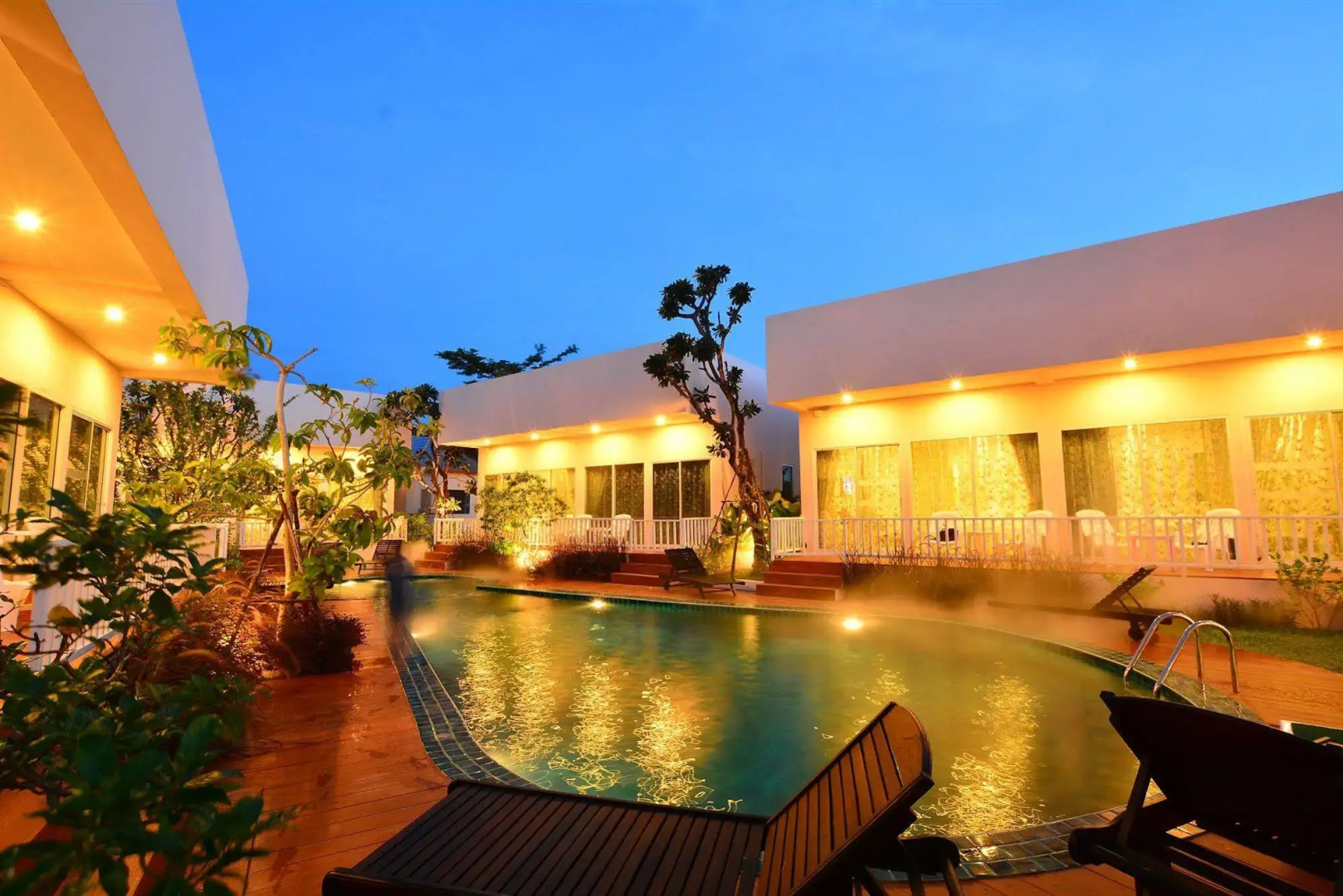 Kabantamor Hua Hin Pool Villa