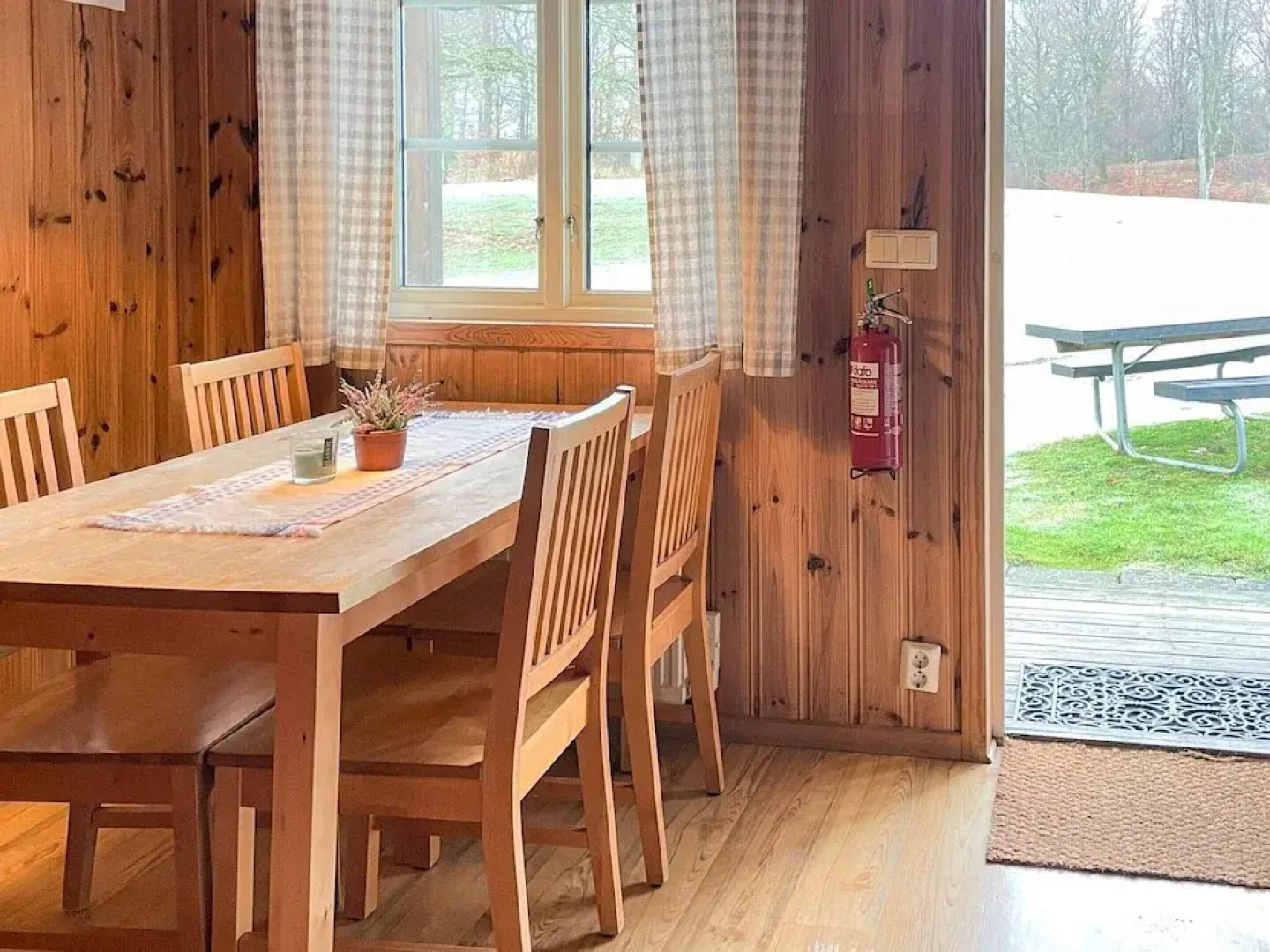 Spacious Holiday Home in Hoor