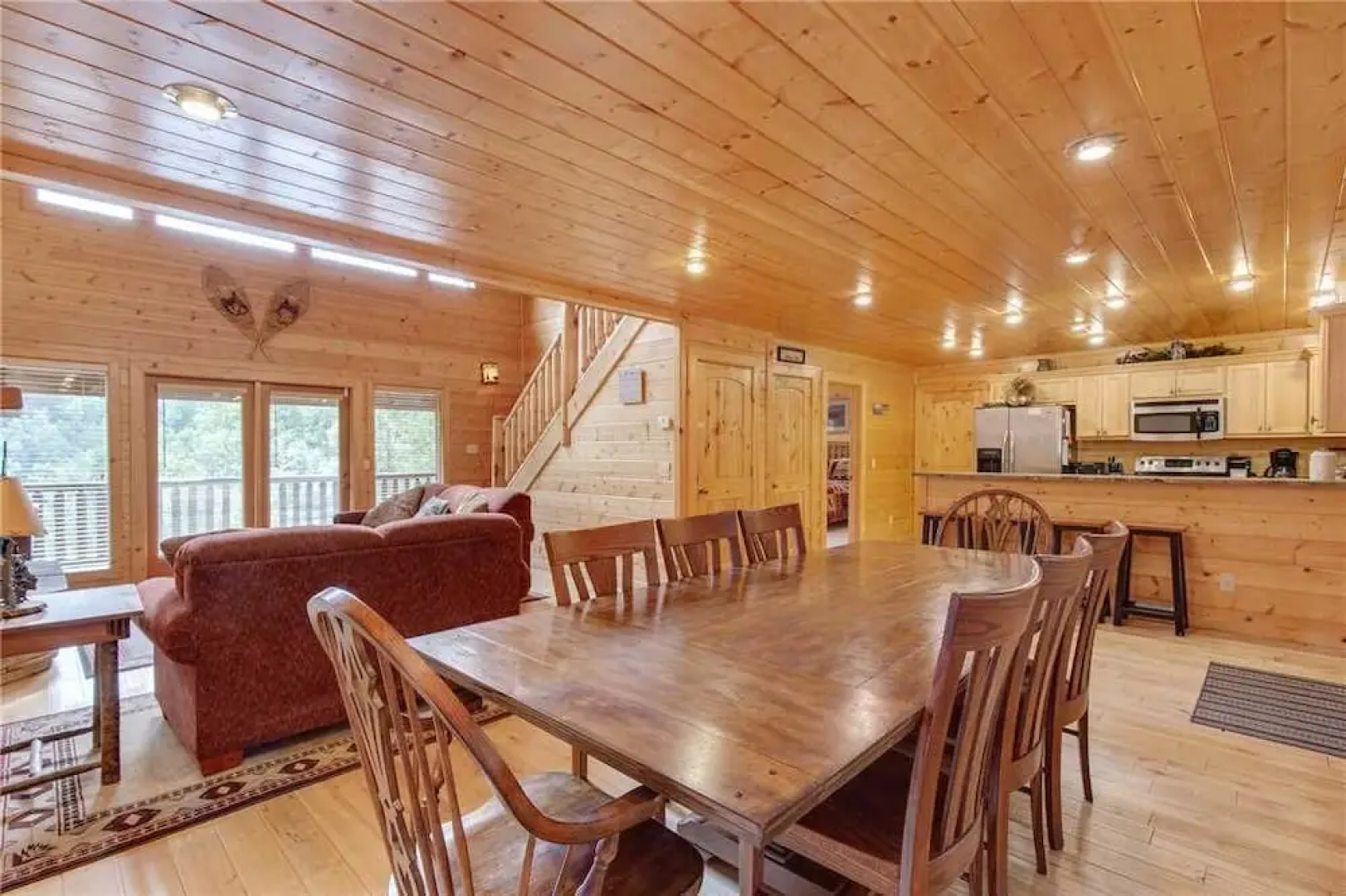 Changes in Latitude 4 Bedroom Home with Hot Tub