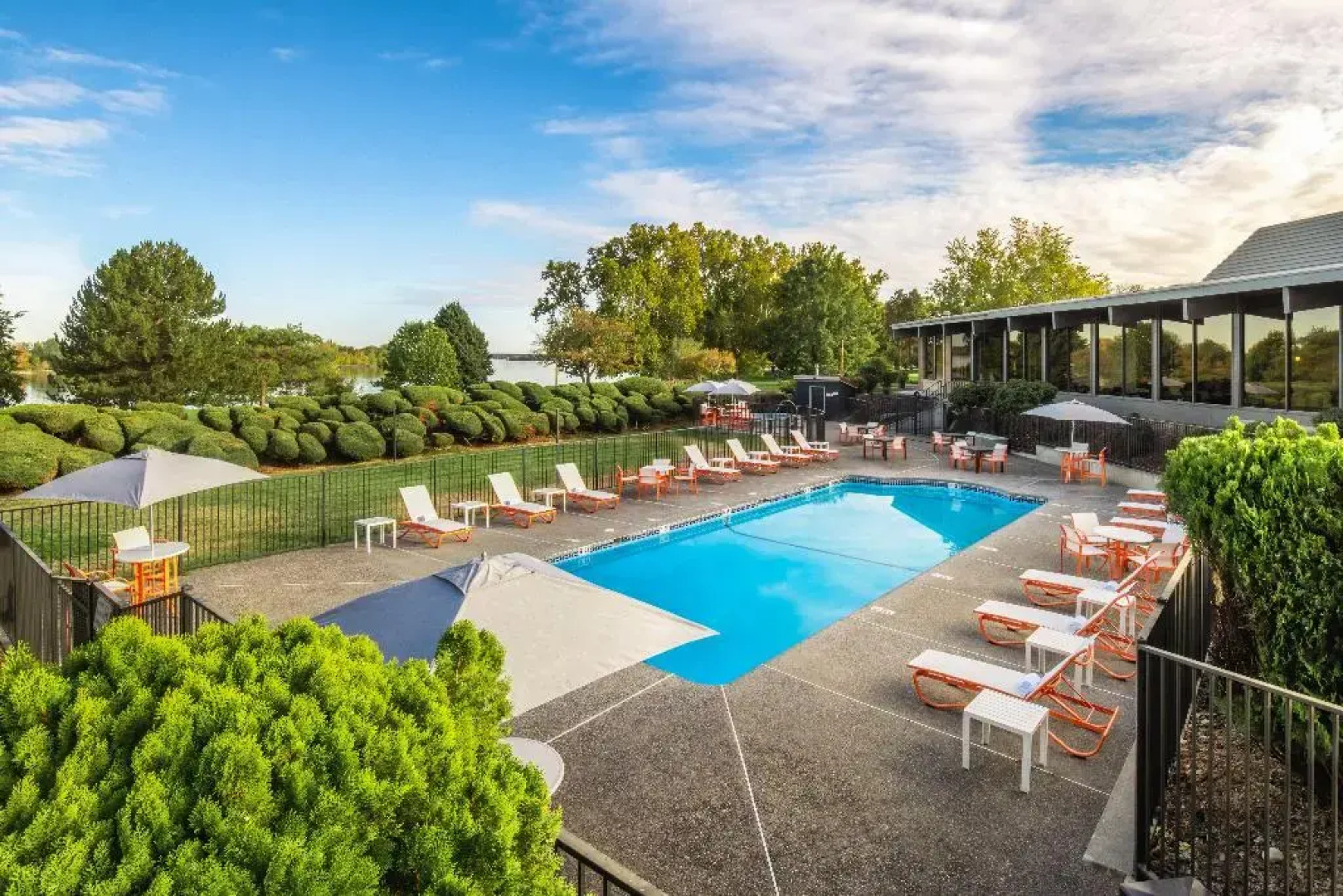 Holiday Inn Richland on the River by IHG